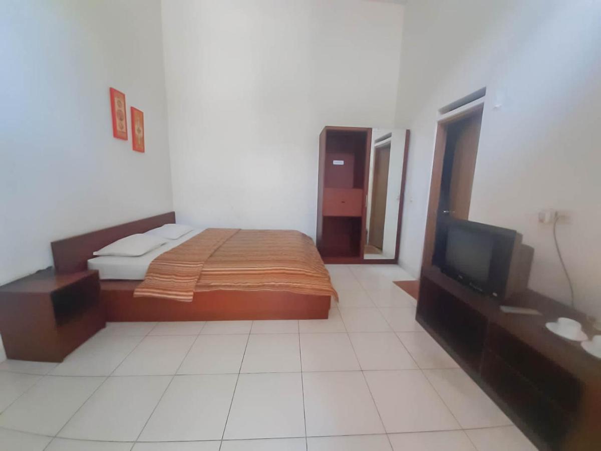 Hotel Anugerah Linggarjati Redpartner Kuningan Exterior foto
